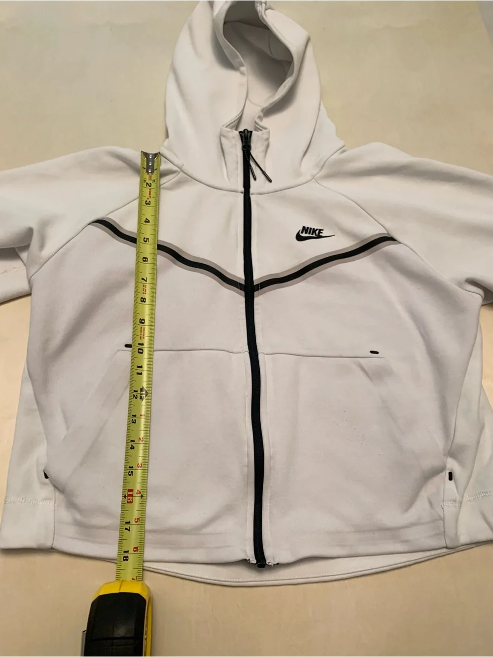 Nike women’s crop
